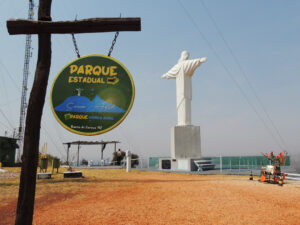 Conheça o Parque Estadual Serra Azul